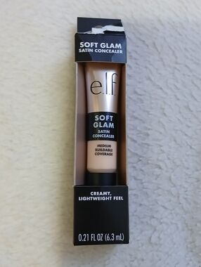 e.l.f. Soft Glam Satin Concealer - Light Beige, Like New.